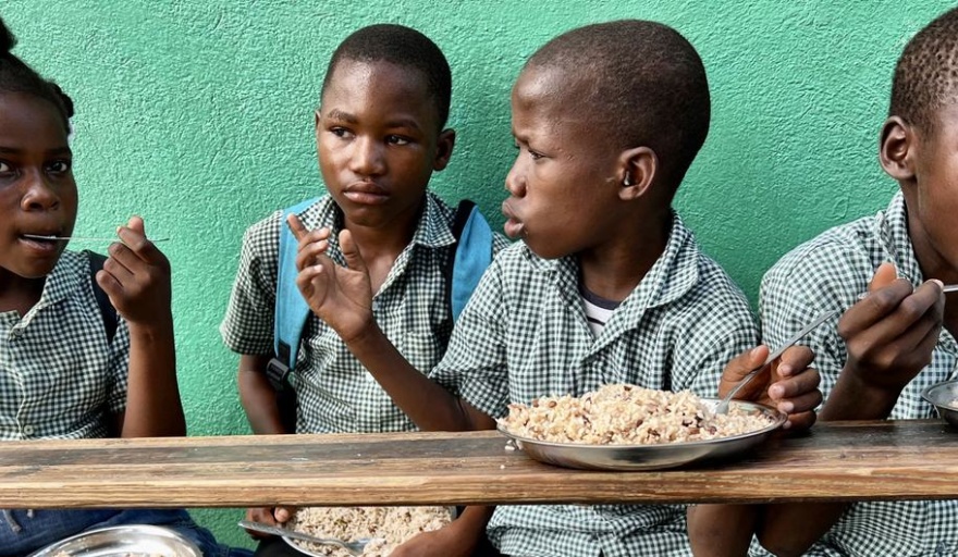 El comedor escolar, una barrera frente a las crisis en América Latina y el Caribe