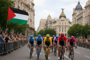 La Vuelta 2025 termina sin podio en Madrid tras la irrupción masiva de protestas pro-palestinas