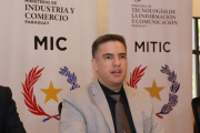 Gustavo Villate Ministro de Mitic; insta a aprobar ley de protección de datos personales antes de regular la IA