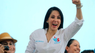 El correísmo volvió a elegir a Luisa González como candidata presidencial