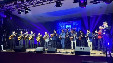 Asociación Paraguaya de Requintistas rindió homenajes a íconos del requinto nacional