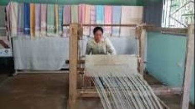 Por medio de la artesanía en algodón, artesana paraguaya cree en el empoderamiento de las mujeres rurales