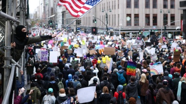 Protesta contra Trump en mil ciudades de EE.UU.