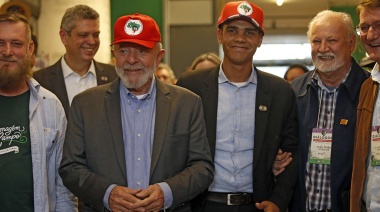 Lula asume la agenda de la reforma agraria y convoca a ministros y funcionarios del área