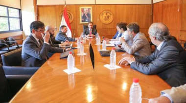 Empresarios locales apuntan a fabricación de buses eléctricos para la región y Paraguay