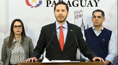 Asesor del presidente Santiago Peña admite que Estado regaló tierras a jerarcas stronistas