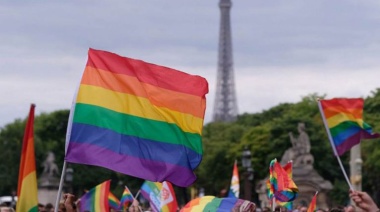 Francia pide “perdón” e indemnizará a los homosexuales perseguidos durante 40 años