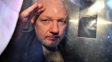 "Si es extraditado será el fin de la democracia", la dura advertencia de la esposa de Julian Assange