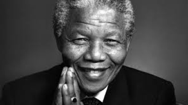 Día Internacional de Nelson Mandela: Celebrando el legado de un líder icónico