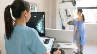 Mamografías apoyadas por Inteligencia Artificial aumentan un 20% la detección del cáncer de mama