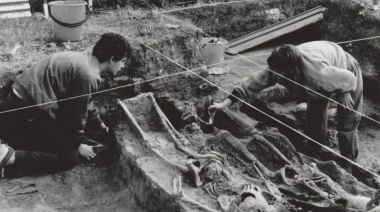 Estrenan un documental sobre el Equipo Argentino de Antropología Forense, el verdadero CSI