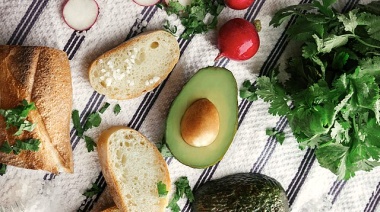 Los aguacates son un «oro verde» para México, pero su cultivo daña bosques y aguas