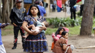 2.000 millones de mujeres y niñas carecen de acceso a la protección social