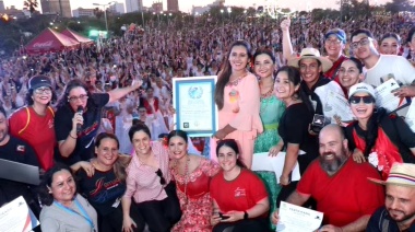 Paraguay logra Récord Mundial con la Danza de la Botella