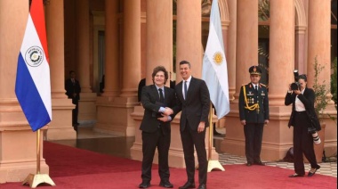 El Presidente de Argentina Javier Milei y Santiago Peña, Presidente de Paraguay se reunieron en Asunción