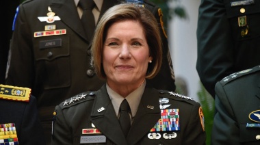 Comandante del Comando Sur de EEUU arriba al país