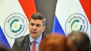 El Presidente Santiago Peña impulsa una enmienda constitucional.