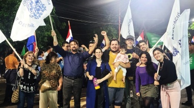 Anoche Asegurados del IPS se hicieron presentes en apoyo a la movilización de Estudiantes Universitarios en contra de la Ley Hambre Cero