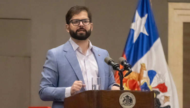 Boric presentó un proyecto de reforma constitucional que reconoce a los pueblos originarios