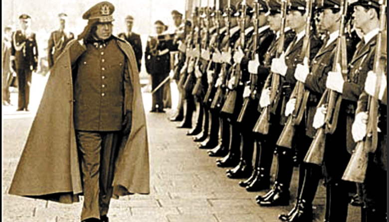 Los hijos de Augusto Pinochet pelean por el botín que robó el dictador y afectan la campaña de la extrema derecha