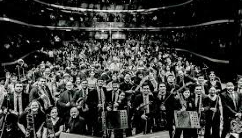 Entre polcas y guaranias: Tributo al idioma guaraní en el Municipal