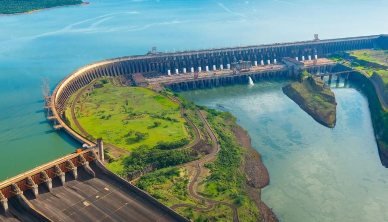 Paraguay insiste en mantener los gastos socioambientales de Itaipú