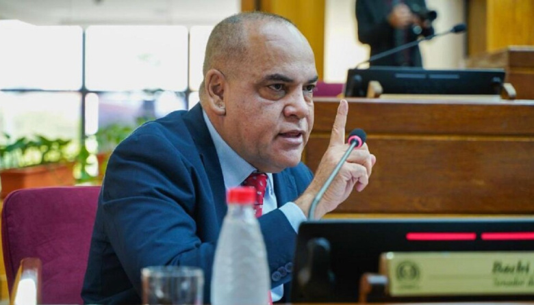 Ley cartista elimina medidas de protección, participación de periodistas y crea dependencia del Estado