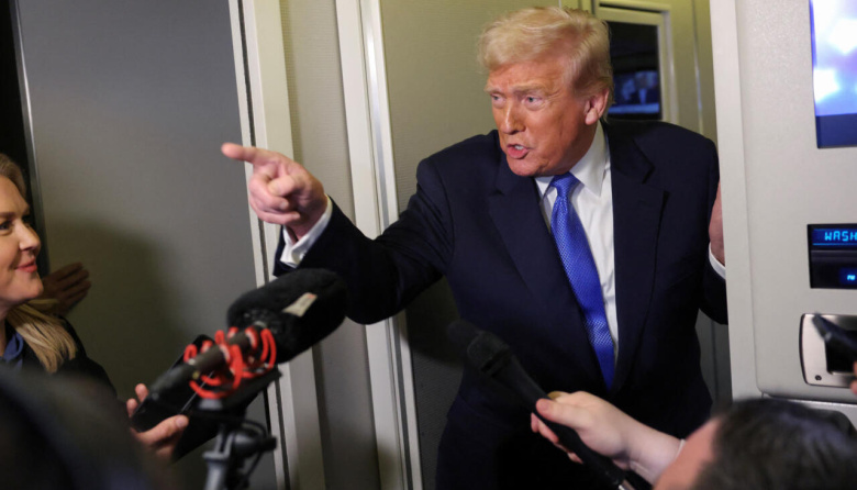 Trump lanzó una “lista negra” de periodistas y medios de comunicación