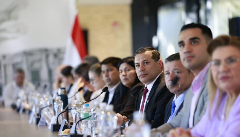 El Gobierno aprobó tarifas especiales para los data centers; Advierten por el deterioro del servicio de la ANDE