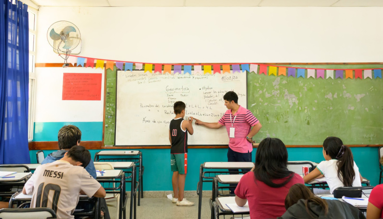 La crisis educativa en América Latina profundiza las desigualdades y enciende alertas en la región