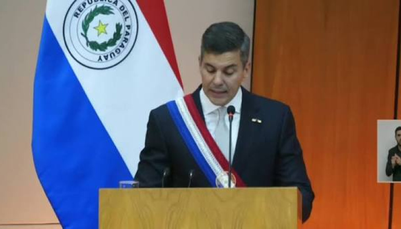 Santiago Peña quedó expuesto por los números del Indert que le pasó Ruiz Díaz y apuntan a un "exceso de confianza"