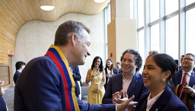 Gustavo Dudamel presenta en la ONU una campaña mundial para apoyar la recuperación de Venezuela