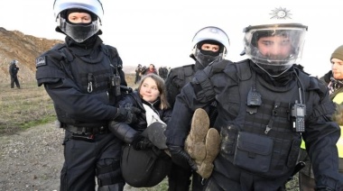 Greta Thunberg detenida por manifestación pacífica en Alemania