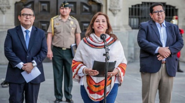 Presidenta del Perú, Digna Boluarte dice que seguirá en la presidencia de Perú hasta 2026