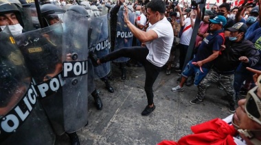 El gobierno peruano desplegará más de 30 mil policías en Lima para las protestas del jueves