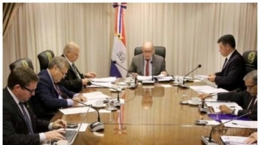 Falta de transparencia y cumplimiento; Defensoría puentea a Contraloría y se suma a centenar de instituciones