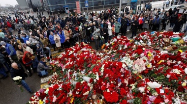 Rusia llora a las víctimas del atentado mientras avanza la investigación