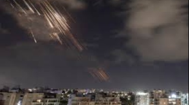 Irán lanzó cientos de misiles balísticos contra Israel