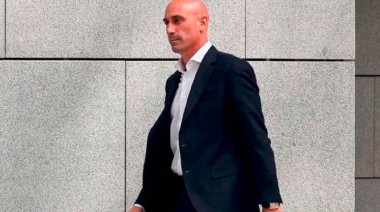 Rubiales es condenado a pagar 10.800 euros por beso forzado a la futbolista Jenni Hermoso