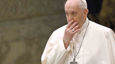 El Papa sigue en estado crítico y pasó «una buena noche», según el último parte médico del Vaticano