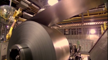 Unión Europea toma represalias tras entrada en vigor de aranceles del 25% impuestos por Trump a importaciones de acero y aluminio