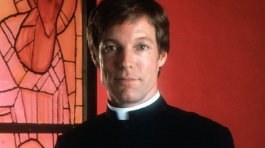 Murió Richard Chamberlain, el actor de El pájaro canta hasta morir y Shogun