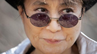 Biografía de Yoko Ono reivindica su figura “incomprendida” y la coautoría de ‘Imagine’