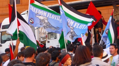 La Flotilla de la Libertad rechaza el silencio tras el ataque: el «Madleen» navegará hacia Gaza