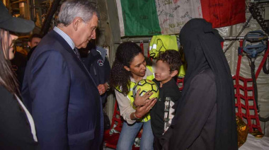 Italia recibe a niños palestinos heridos mientras Israel sabotea la ayuda médica internacional