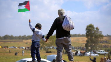 La carnicería en las filas del hambre: al menos 84 vidas asesinadas hoy en la búsqueda desesperada de ayuda en Gaza