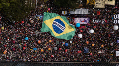 Brasil: Masivas marchas contra una amnistía a Bolsonaro y un blindaje para legisladores