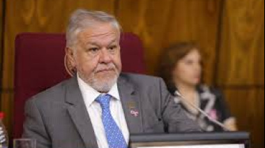 Ahora Brítez culpa a una "mafia" interna por la falta de medicamentos e insiste en reformar la carta orgánica