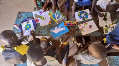 ¿La fuerza traerá la paz ? ¡Paz es fuerza!