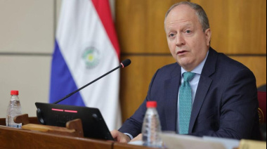 La Salida del Ministro Carlos Fernández deja un complicado frente fiscal al Gobierno